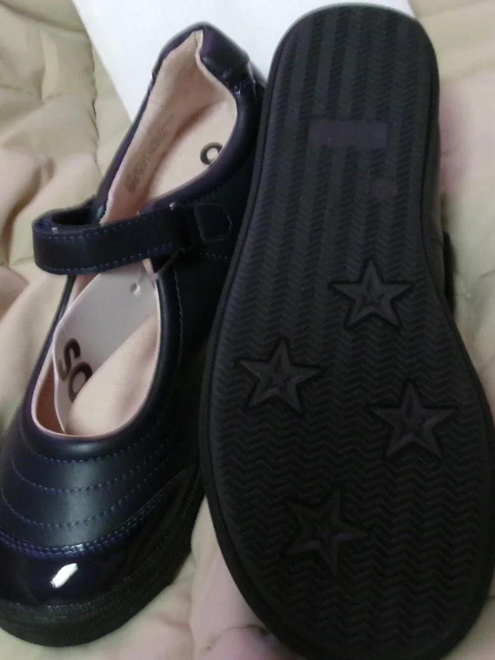 NWT Big Girl's Size 5 Navy Violin Shoes